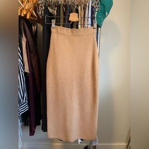 Aritzia The Group by Babaton Johan Skirt